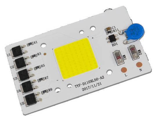 اللون الأبيض ، الطيف الكامل 20W 30W 50W السلطة العليا AC 110V 220V 230V سائق الكوز / DOB رقاقة